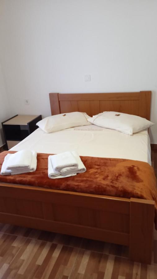 Tolis Rooms Хімара Екстер'єр фото
